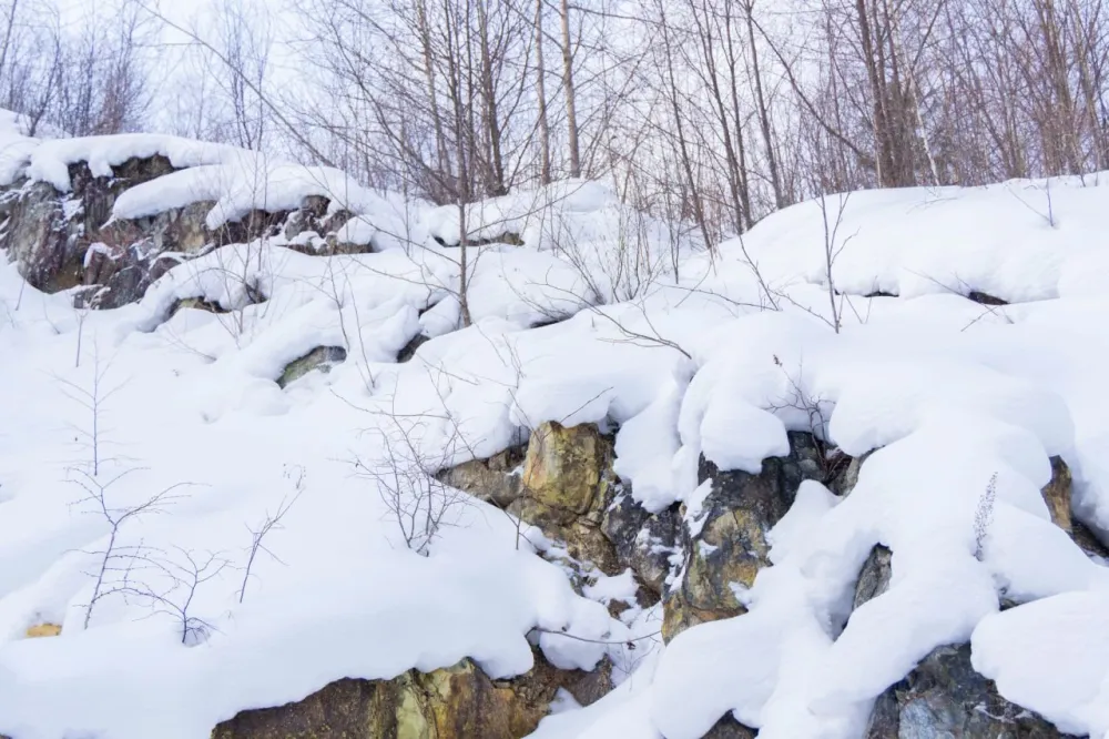 Вишневый гранит Унгуна - удивительный минерал Приамурья