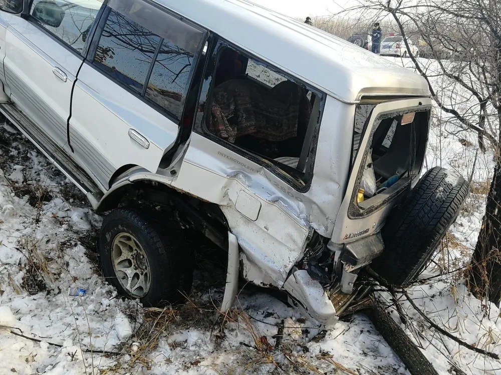 Шесть человек пострадали из-за гололёда на трассах ЕАО за минувшие выходные