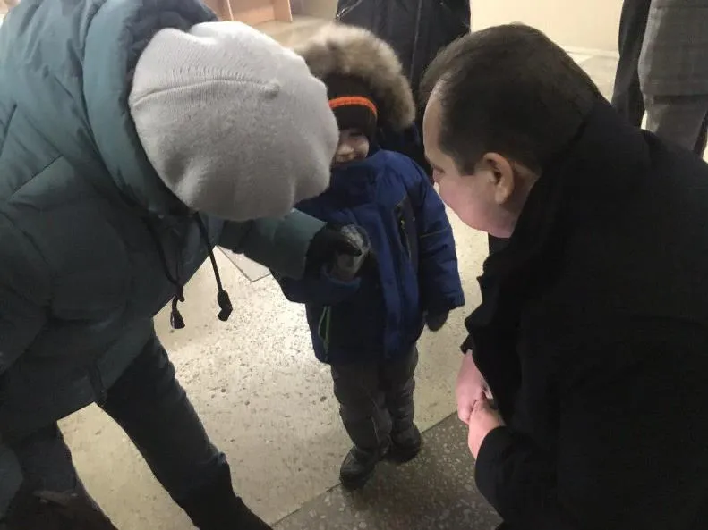 Ситуацию в детсадах Биробиджана взял под личный контроль врио губернатора ЕАО Р. Гольдштейн