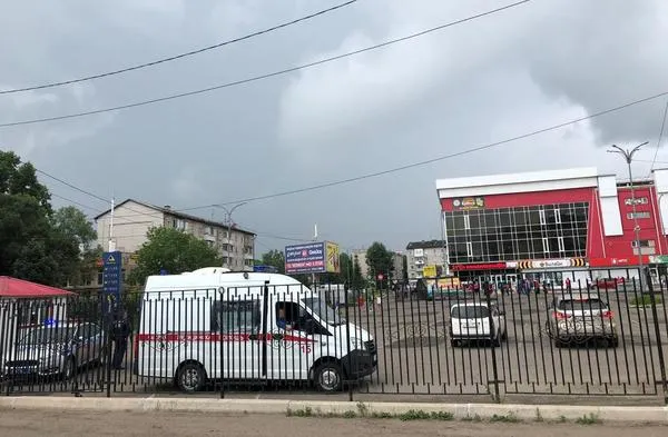 Может быть связано с «Самбери» «минирование» соцобъектов на ДВ