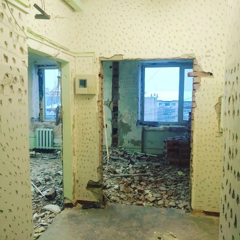 Стены начали сносить в областной больнице Биробиджана для установки ангиографа