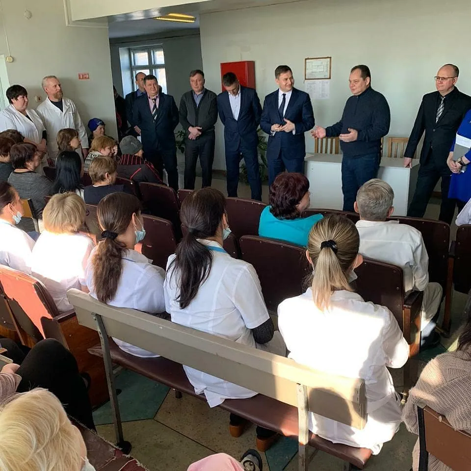 «Вы что там! С ума сошли?»: Ростислав Гольдштейн провел жаркую встречу с чиновниками Октябрьского района ЕАО