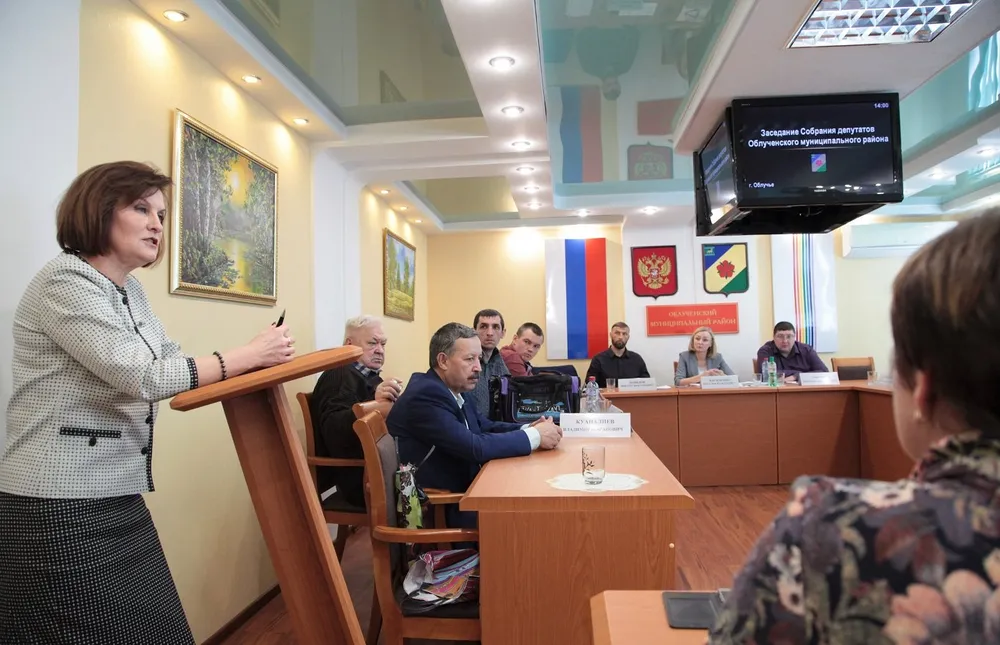 Организацию обязательного горячего питания для учеников начальных классов обсудили в ЕАО