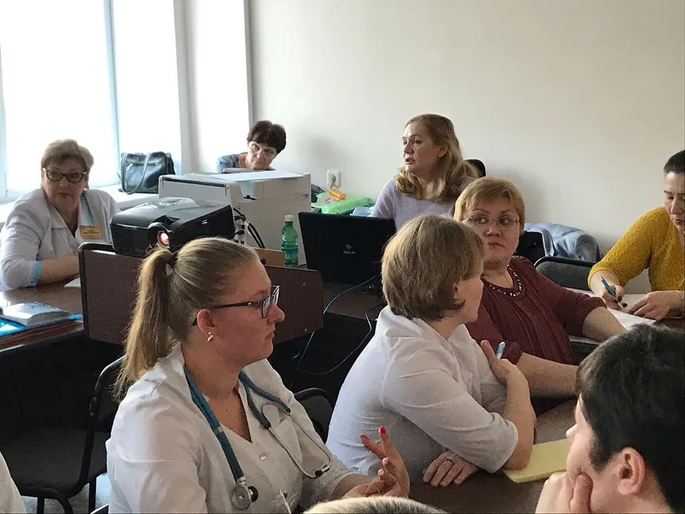 30 педиатров и 53 фармацевта: итоговую аттестацию проходят медработники ЕАО