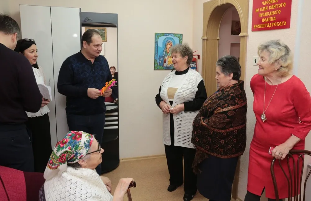 Электроплиты в Биробиджане полностью заменили в домах для одиноких престарелых граждан