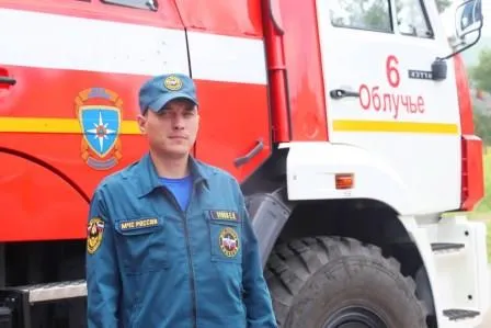 «Слабых духом людей среди пожарных нет» - ровесник МЧС Евгений Орлов