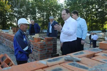 С отставанием от графика строят Дом культуры в Смидовичском районе