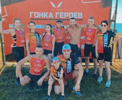 Спортсмены из Биробиджана приняли участие в «Гонке героев»-2020