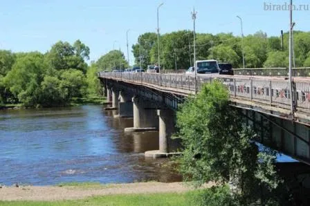 Раньше срока открыли старый мост в Биробиджане