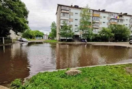 Откачивать воду насосом будут с ул.Текстильной в Биробиджане