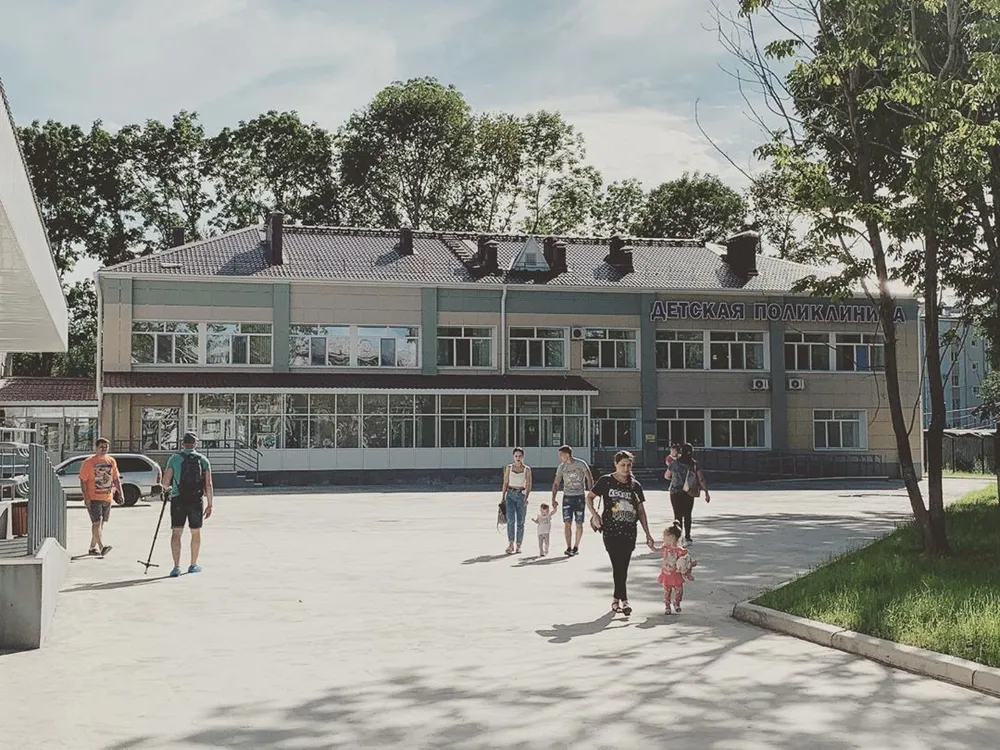 Осуществлять плановый приём до 1 сентября не будут участковые педиатры в Биробиджане