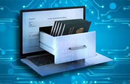 Почти 11 тысяч работников ЕАО выбрали способ ведения трудовой книжки