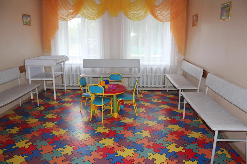 Диваны, телевизоры и кулеры с водой появились в Смидовичской районной больнице ЕАО