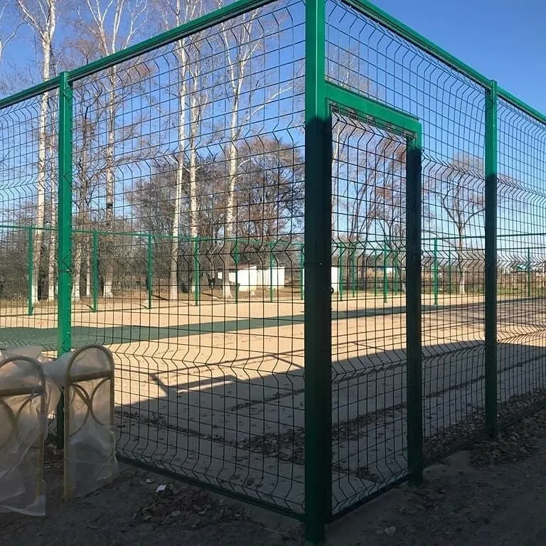 Спортплощадку для школьников из глубинки возводят в ЕАО