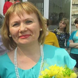 Учитель географии из ЕАО получила ведомственную награду