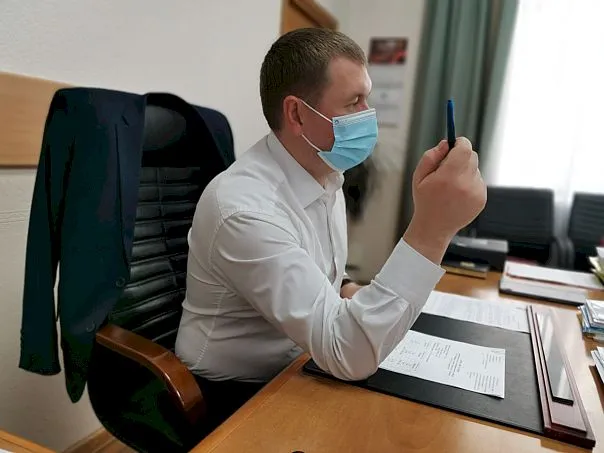 Плохо исполняет обязанности подрядчик, отвечающий за освещение улиц Биробиджана