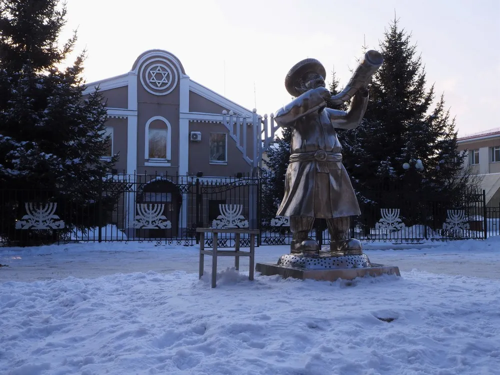 Так еще Хануку не праздновали в Биробиджане