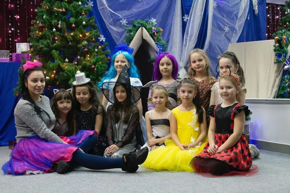 Раскрасить будни в яркие цвета может каждый с арт-студией «Zeфir» в Биробиджане