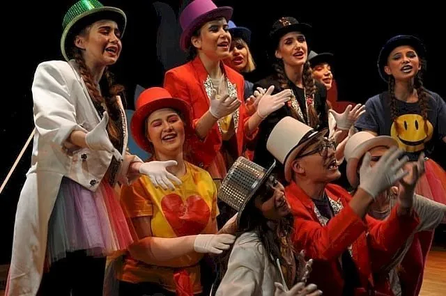 Исполнилось четыре года биробиджанскому молодёжному театру-студии «Добрые люди»