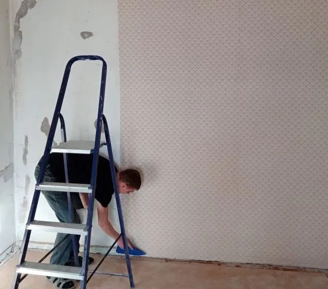 Требовали ремонт у чиновников погорельцы из пос. Теплоозерск ЕАО