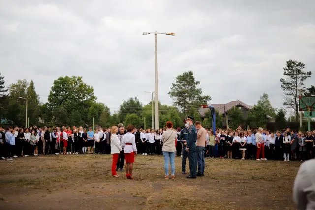 Экстренно эвакуировали более 400 учеников из сельской школы ЕАО