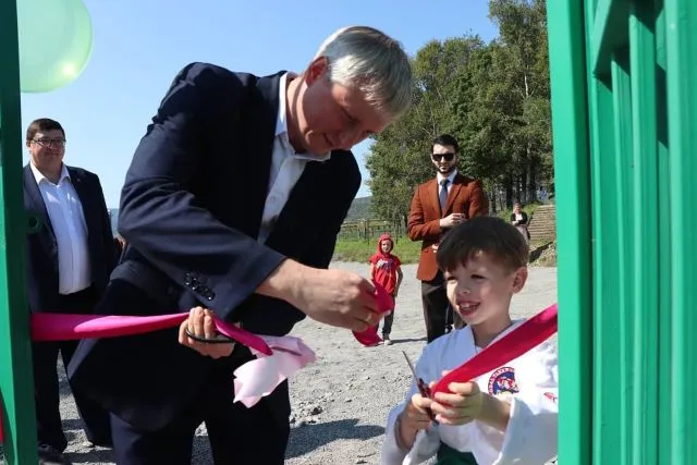 Две универсальные спортплощадки открылись в Облученском районе ЕАО