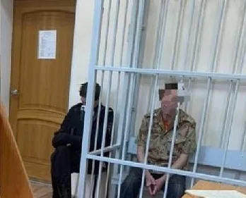 За побег из колонии осудили мужчину в Биробиджане