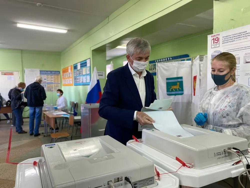 Александр Петров побеждает на выборах в Госдуму РФ по ЕАО