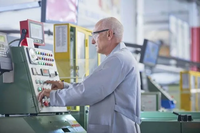 Кто имеет право на предпенсионные льготы в ЕАО, рассказали в ПФР