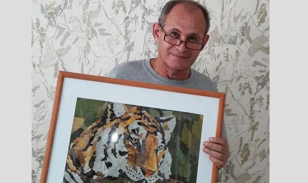 День рождения отмечает знаменитый биробиджанский художник Владислав Цап