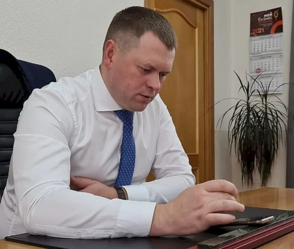 Две недели доработает на своем посту мэр Биробиджана А. Головатый