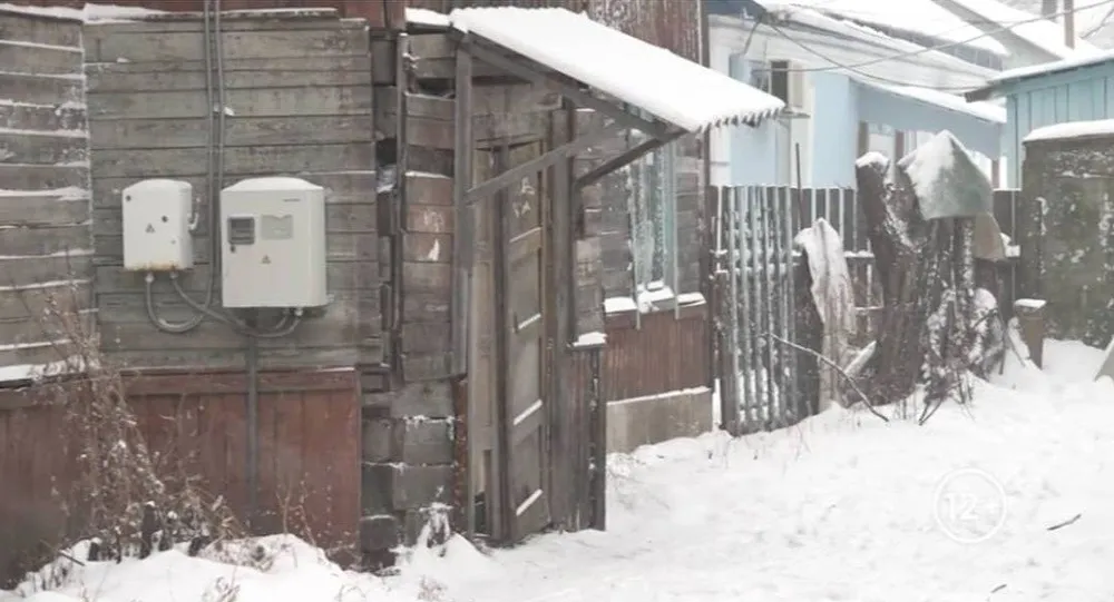 Семь лет в разваливающемся доме: переселения требуют биробиджанцы