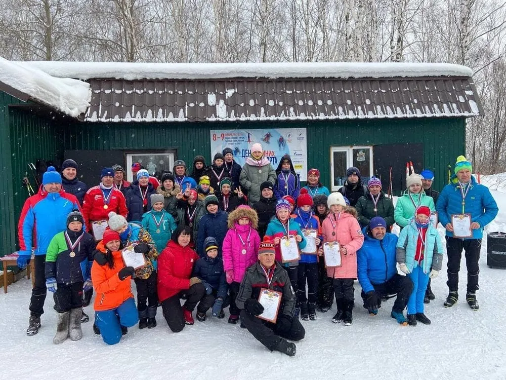 Спортсмены ЕАО сразились в мастерстве - результаты «Рождественской лыжной гонки»