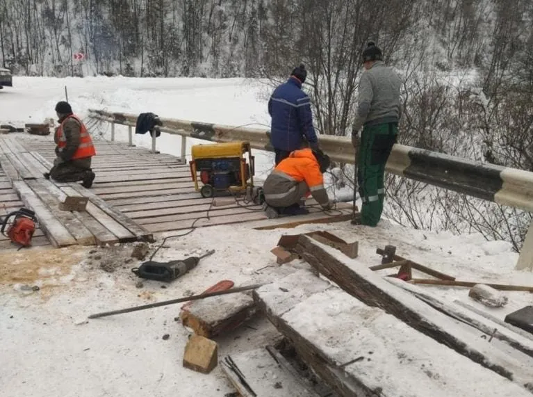 Аварийный мост через Икуру отремонтируют в Биробиджане