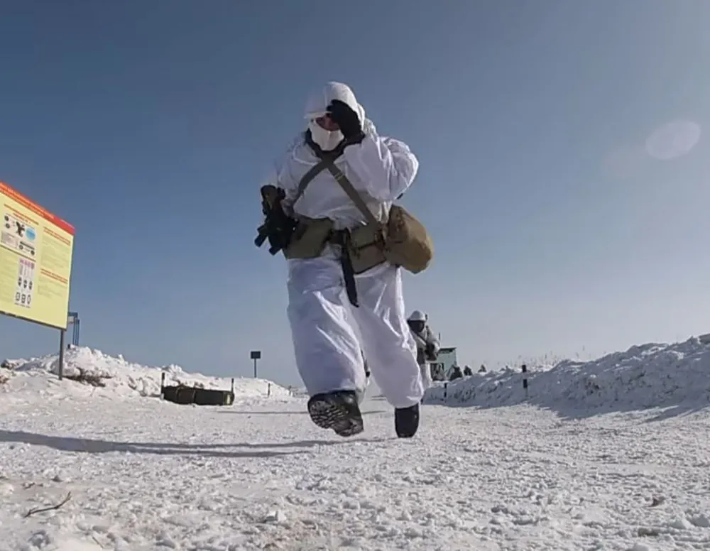 Стрельба из гранатомётов и уничтожение бронетехники - боевые учебные сборы проходят в ЕАО
