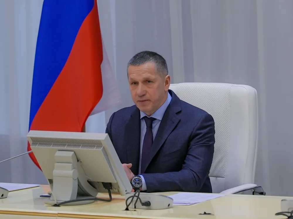 Всех необходимых продуктов и медикаментов на Дальнем Востоке будет достаточно - Юрий Трутнев