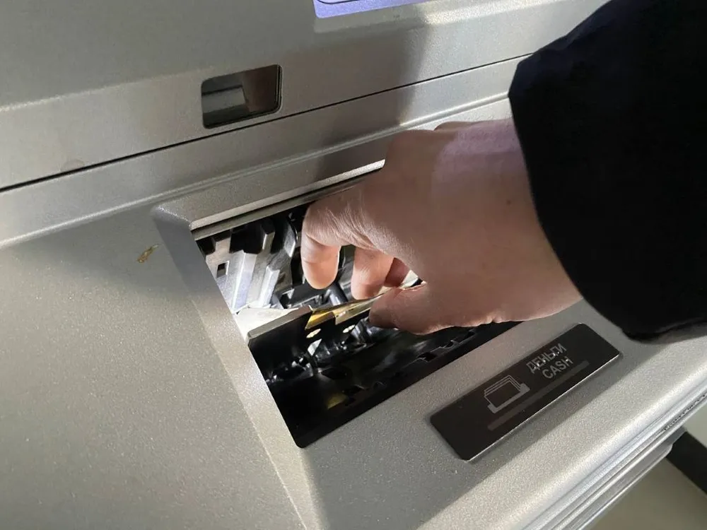 Дать россиянам отсрочку по кредитам предложили в Госдуме