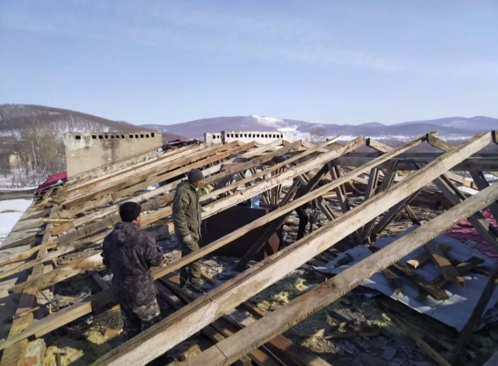 Пять многоквартирок до сих пор стоят без крыш в Ленинском районе ЕАО