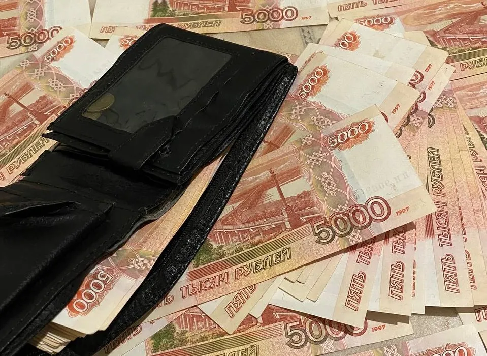 Биробиджанка наворовала на 3 млн рублей, но полиция не нашла состава преступления