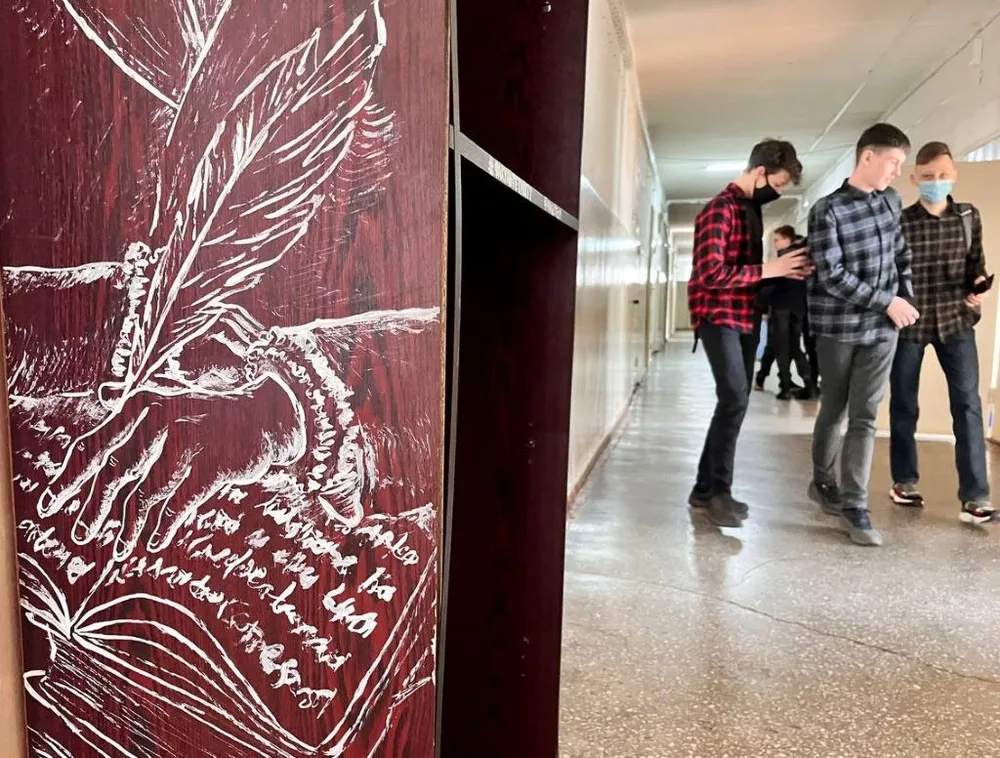 Президент РФ подписал закон о праве регионов финансировать научные исследования вузов