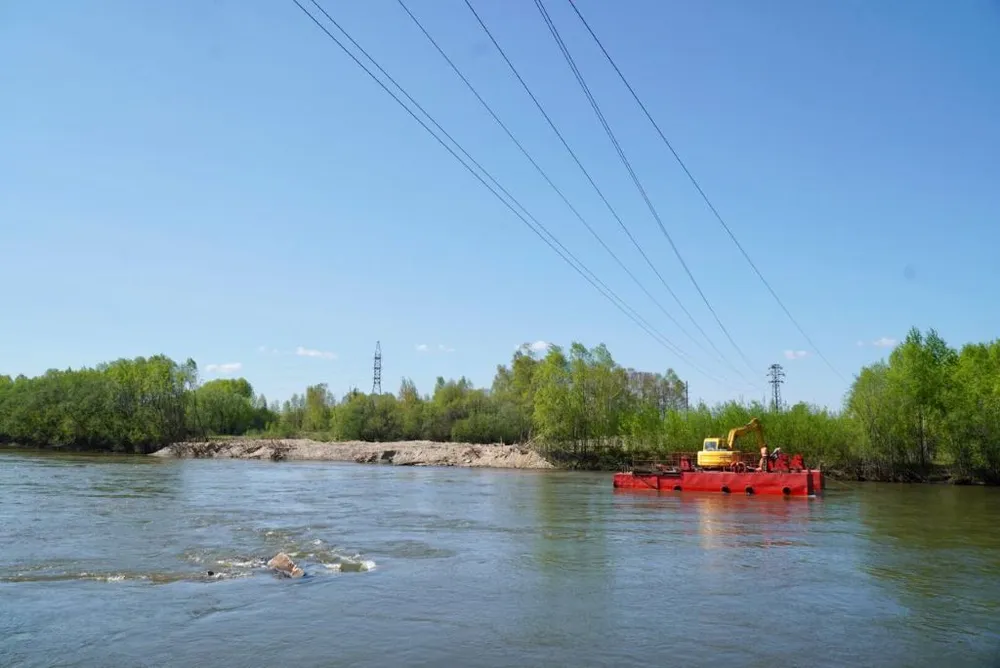 К демонтажу старого дюкера приступили в Биробиджане