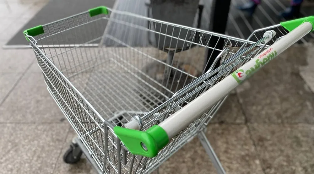 Распылил газовый баллончик и обокрал магазин мужчина в Приамурье