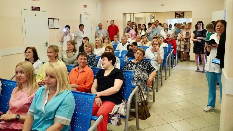 Чествовал медиков в канун их профессионального праздника мэр Биробиджана