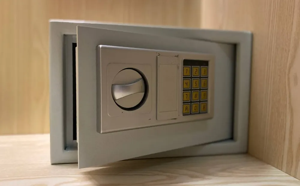 Хотел узнать о расходах администрации, но так и не получил ответа житель Облученского района ЕАО