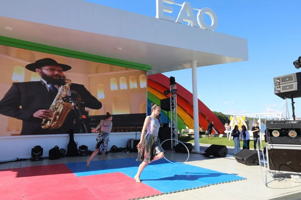 Итоги третьего дня ВЭФ: важные соглашения ЕАО и пленарное заседание с участием Владимира Путина