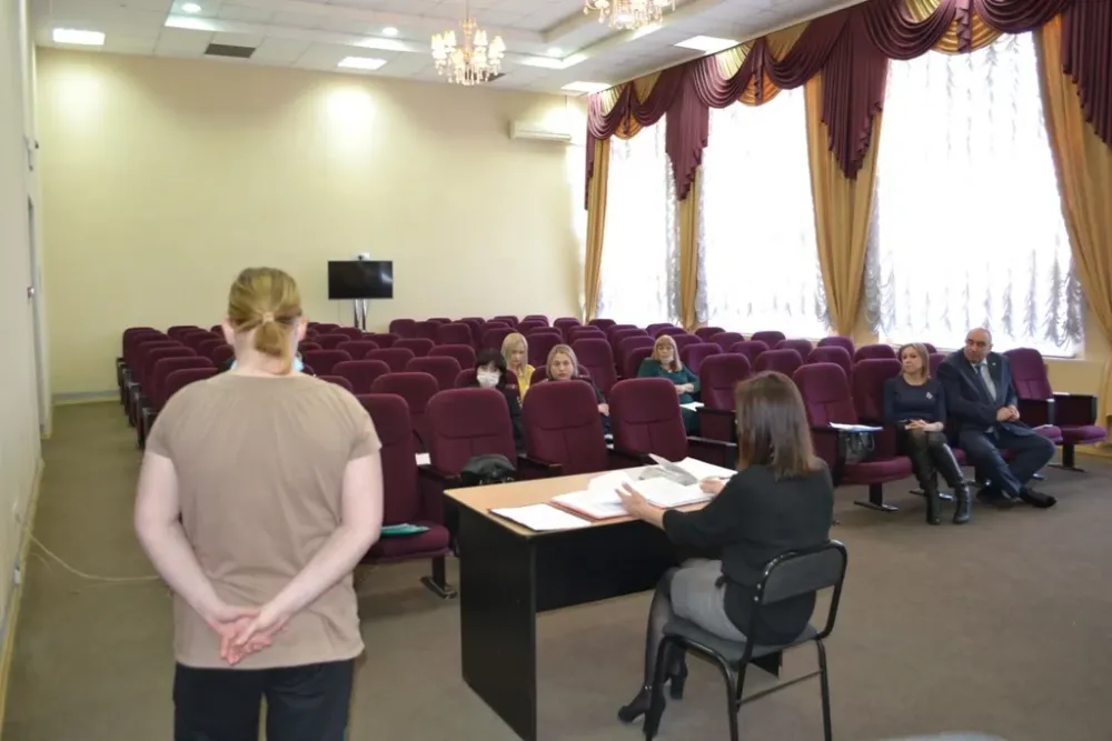 Нарушения закона в работе комиссий по делам несовершеннолетних выявила прокуратура ЕАО