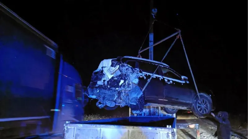 На скорости столкнулся с фурой водитель в ЕАО