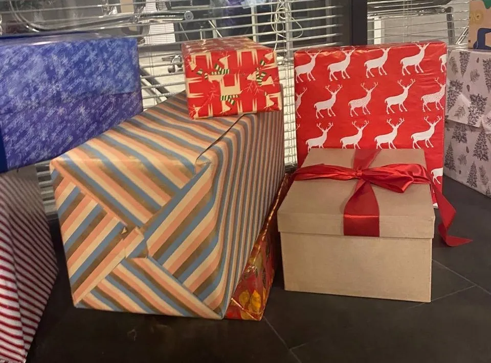 О запрете дарить и получать подарки напоминают в Минтруда и соцзащиты России