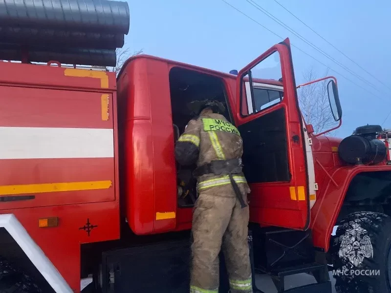 Собрался спать в доме с горящим потолком житель ЕАО