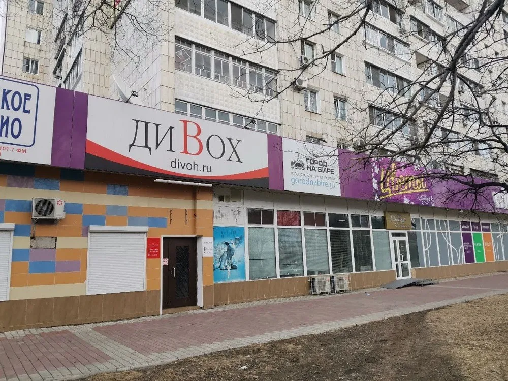 О приостановке работы еженедельника «Ди Вох», рассказал директор издательства